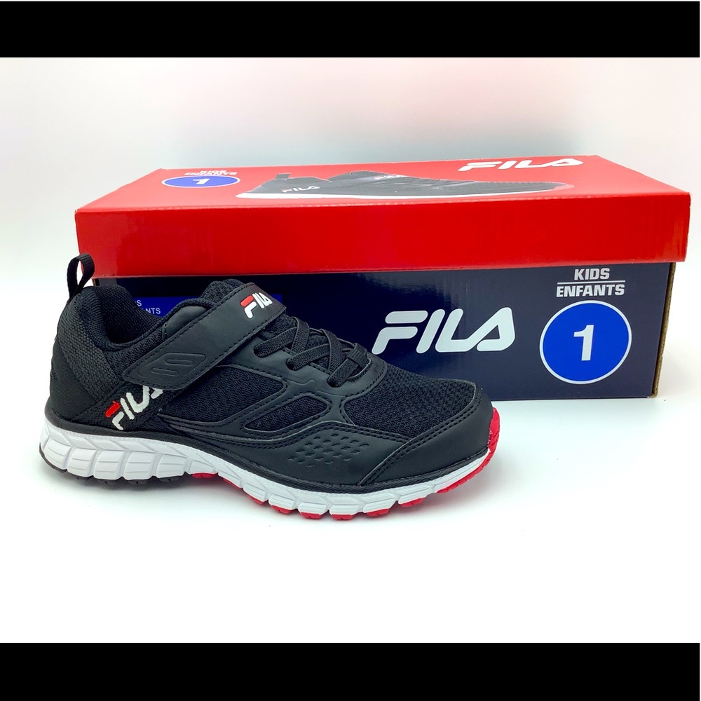 💝 3 For $50 🥳 NEW Fila Circuitspeed 2 Strap Kid’s Shoes Black Size 1